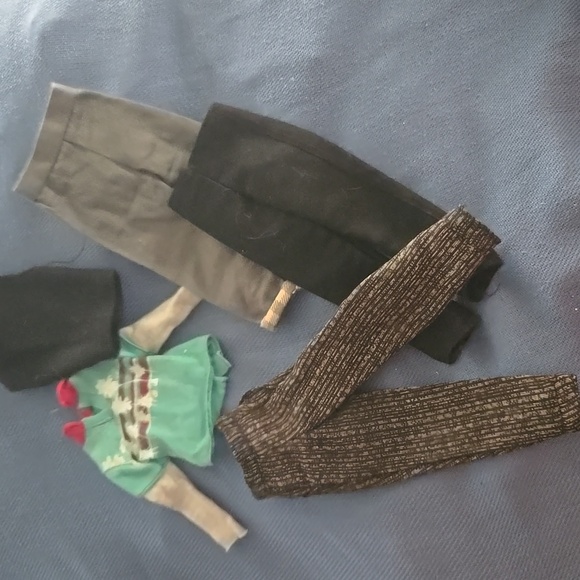 Mattel Doll Ken And Some Vintage Clothes with Stylish Outfit - Picture 13 of 16